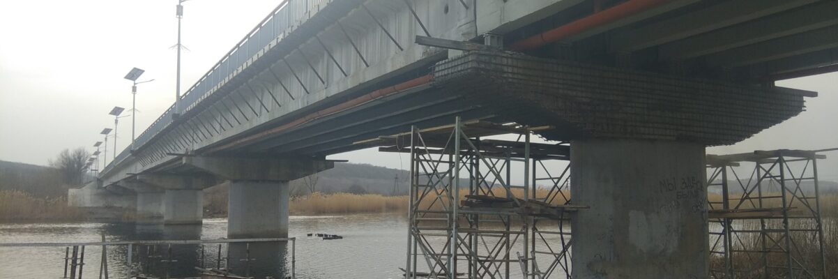 Repair of the ledgers of the bridge