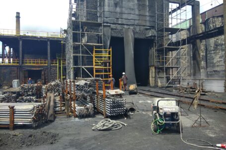 Repair of quenching tower of coke oven battery